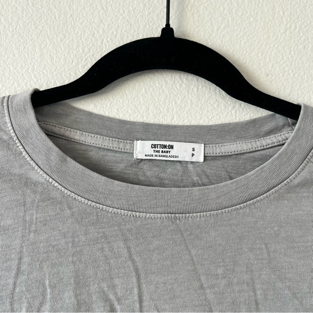 cotton on baby tee - Picture 2 of 2